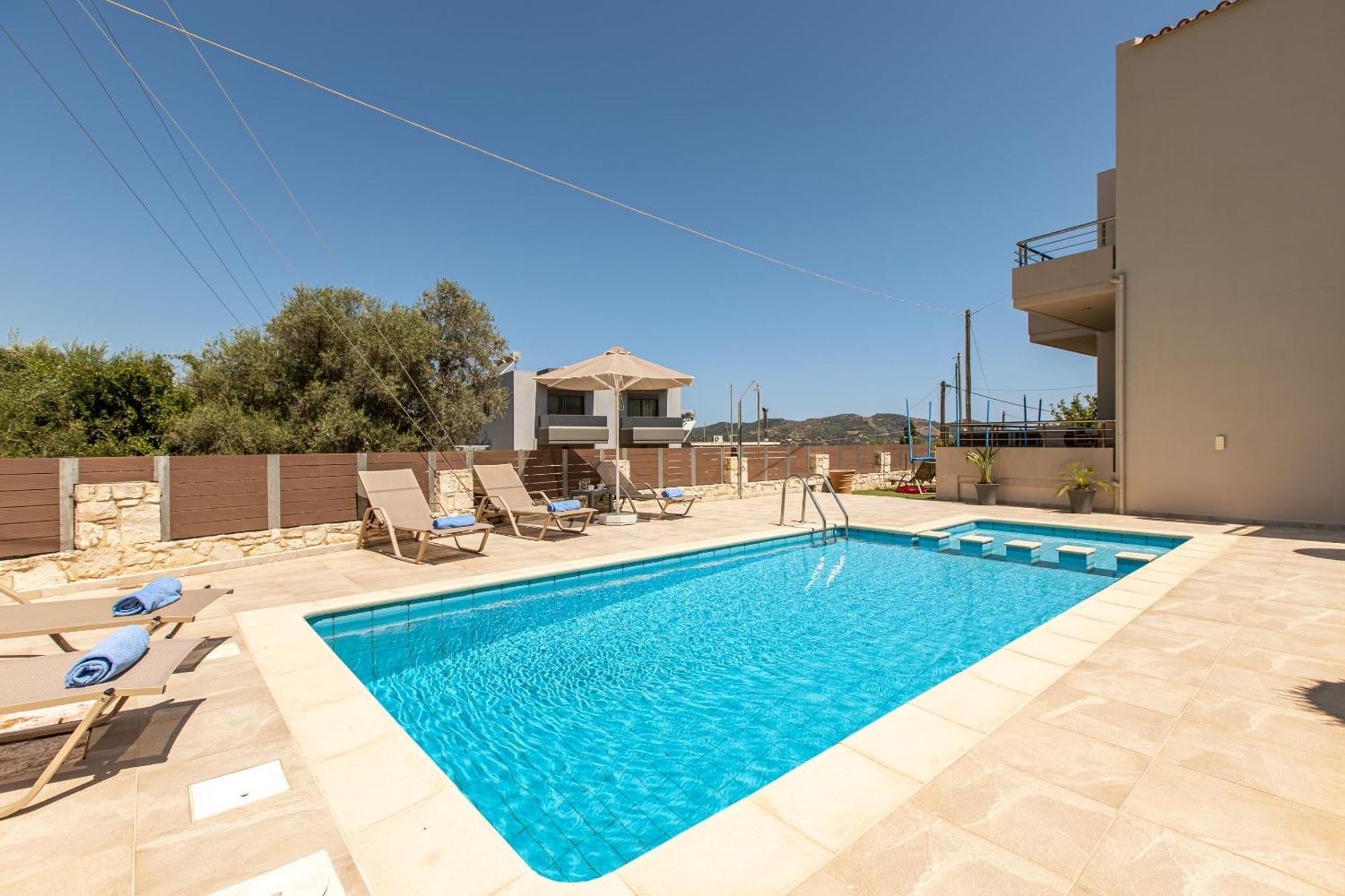 Villa Neaira Vatolakkos  Buitenkant foto
