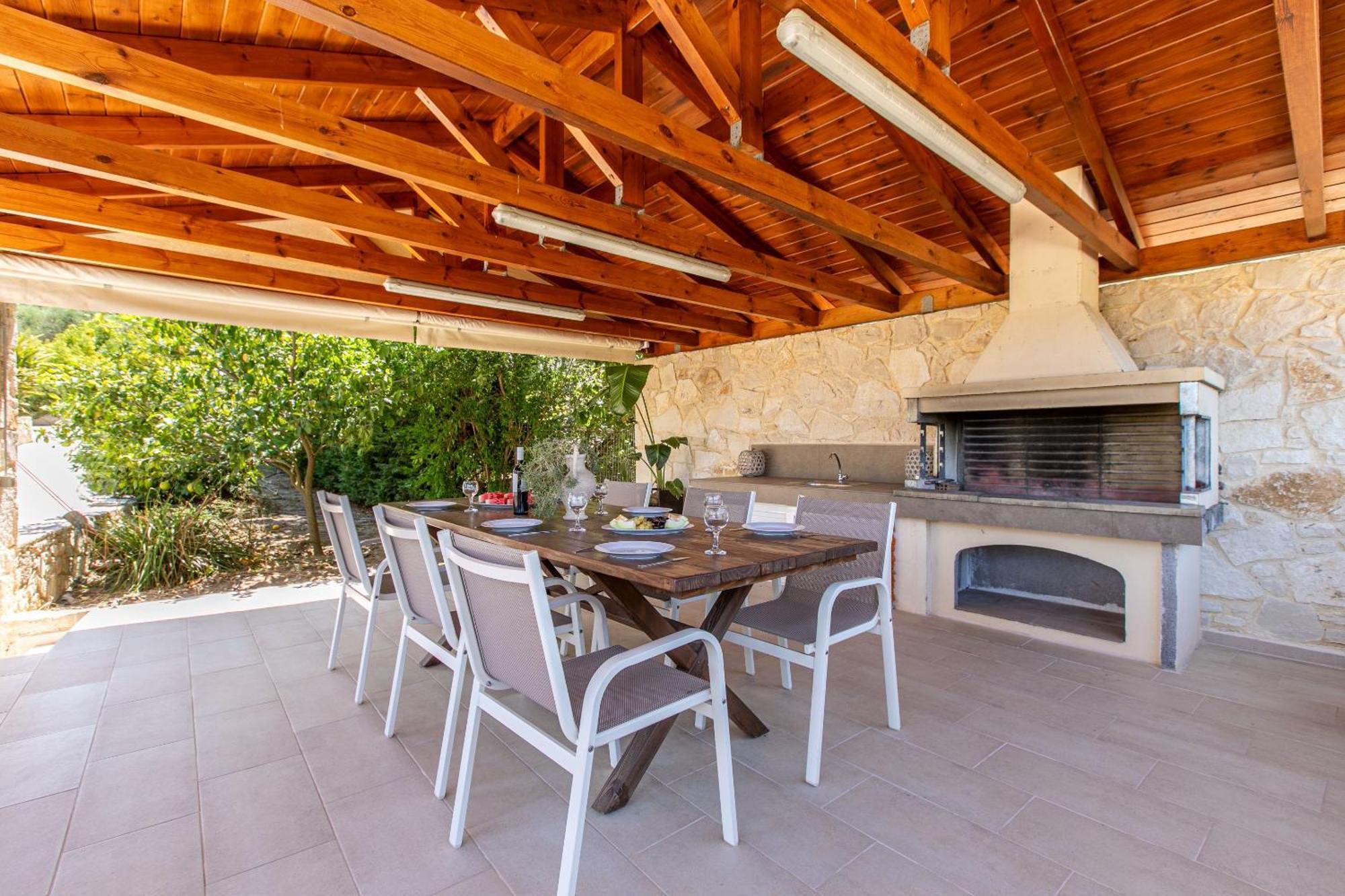 Villa Neaira Vatolakkos  Buitenkant foto