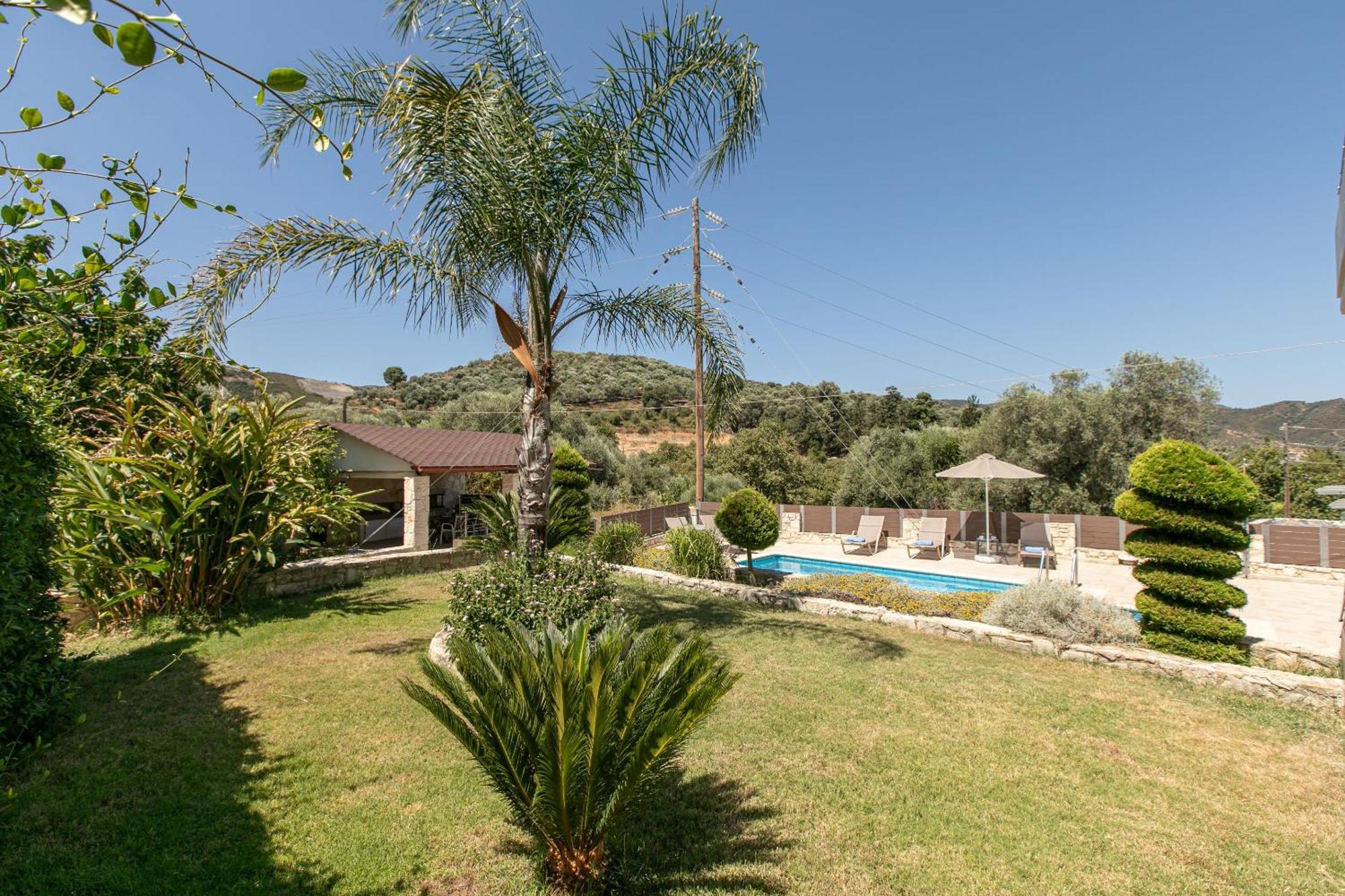 Villa Neaira Vatolakkos  Buitenkant foto