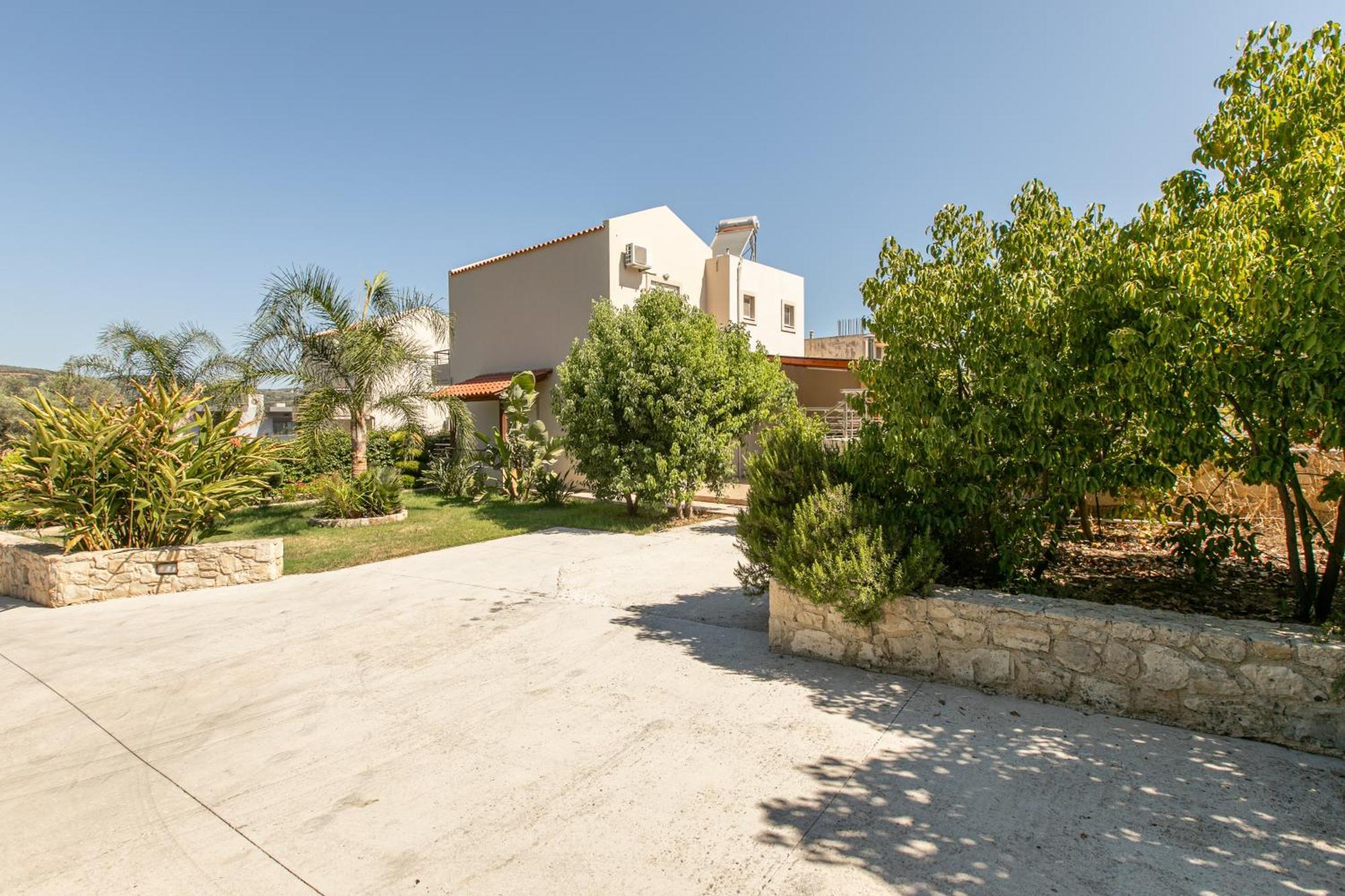 Villa Neaira Vatolakkos  Buitenkant foto